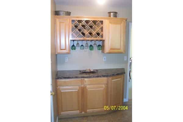 Landenburg Custom Home Bar General Contractor